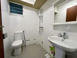 Blk 292A Skypeak @ Bukit Batok (Bukit Batok), HDB 3 Rooms #583022641